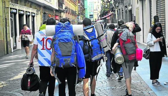 Bilbao sólo ofrece 61 viviendas turísticas legales tras rechazar tres de cada cuatro peticiones