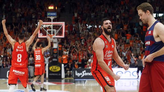 El Valencia, el primero en pisar las semifinales