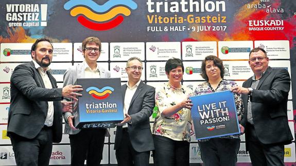 El triatlón internacional reportará a Vitoria más de siete millones de euros